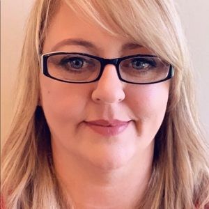 Meet your Posher, Karla